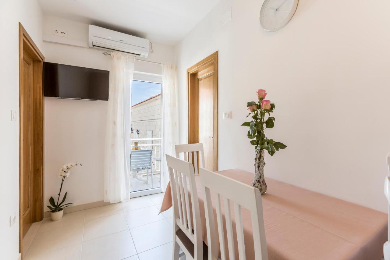 Apartmani Bezmalinovic بول المظهر الخارجي الصورة