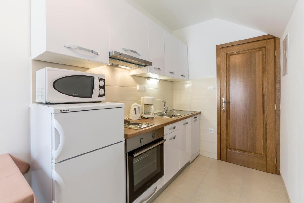 Apartmani Bezmalinovic بول المظهر الخارجي الصورة