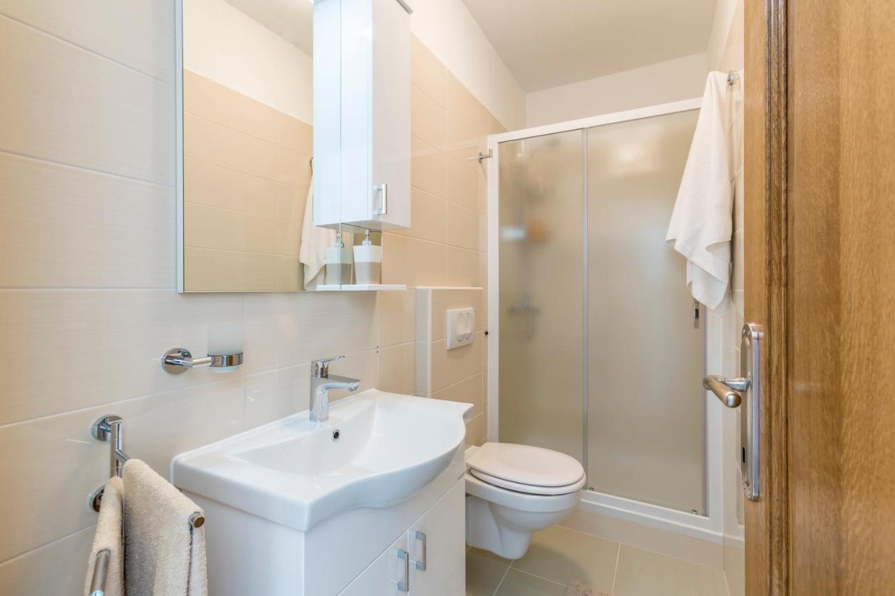 Apartmani Bezmalinovic بول المظهر الخارجي الصورة