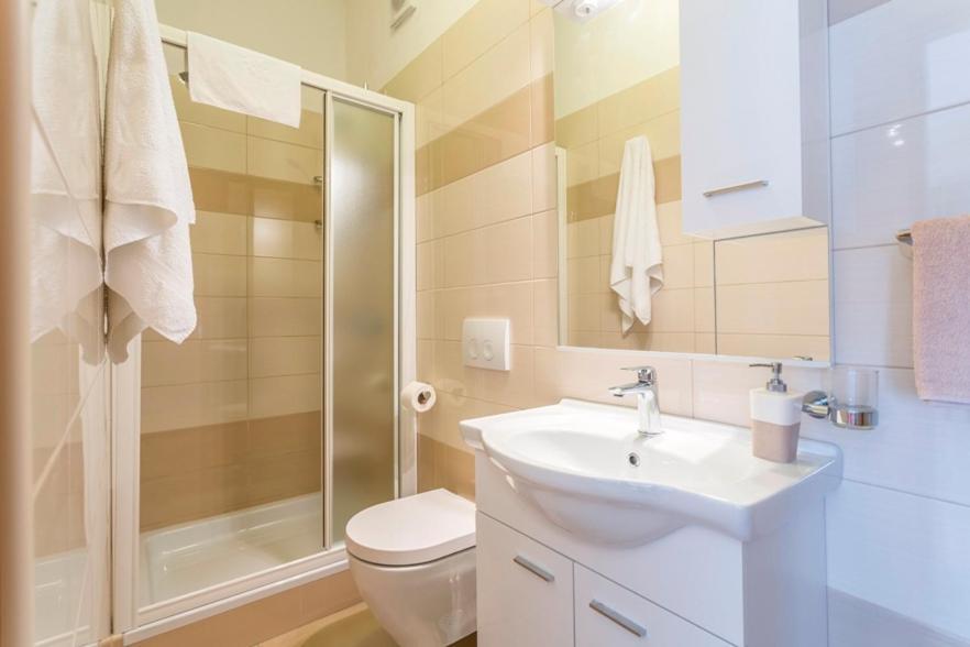 Apartmani Bezmalinovic بول المظهر الخارجي الصورة
