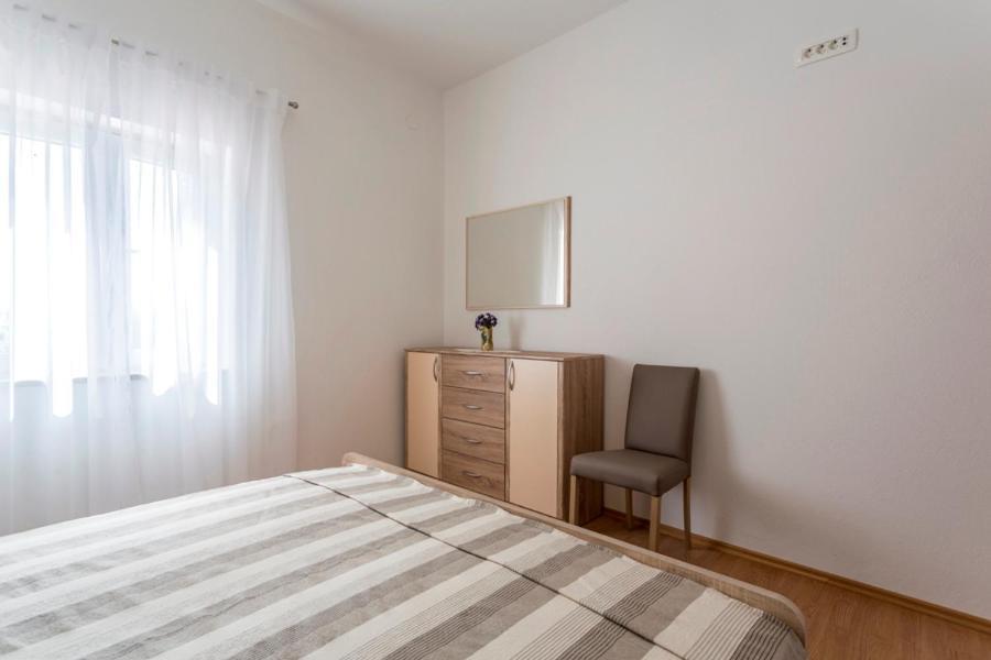 Apartmani Bezmalinovic بول المظهر الخارجي الصورة