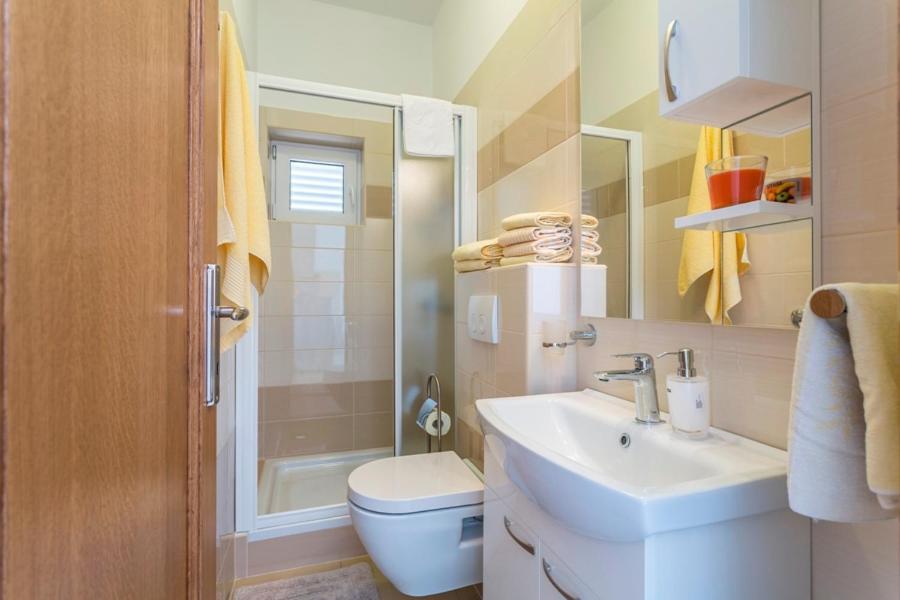 Apartmani Bezmalinovic بول المظهر الخارجي الصورة